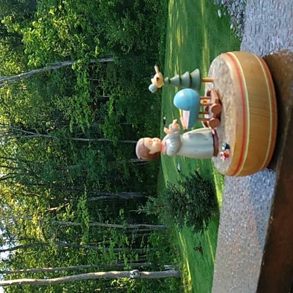 Vintage REUGE Musical SWISS Wood Carved 
Babe in Stroller Song “BORN FREE” EPLVC